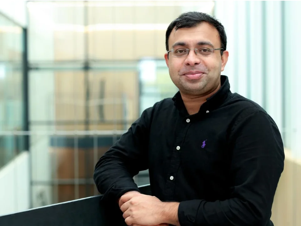 Dr. Sudipto Das, portrait